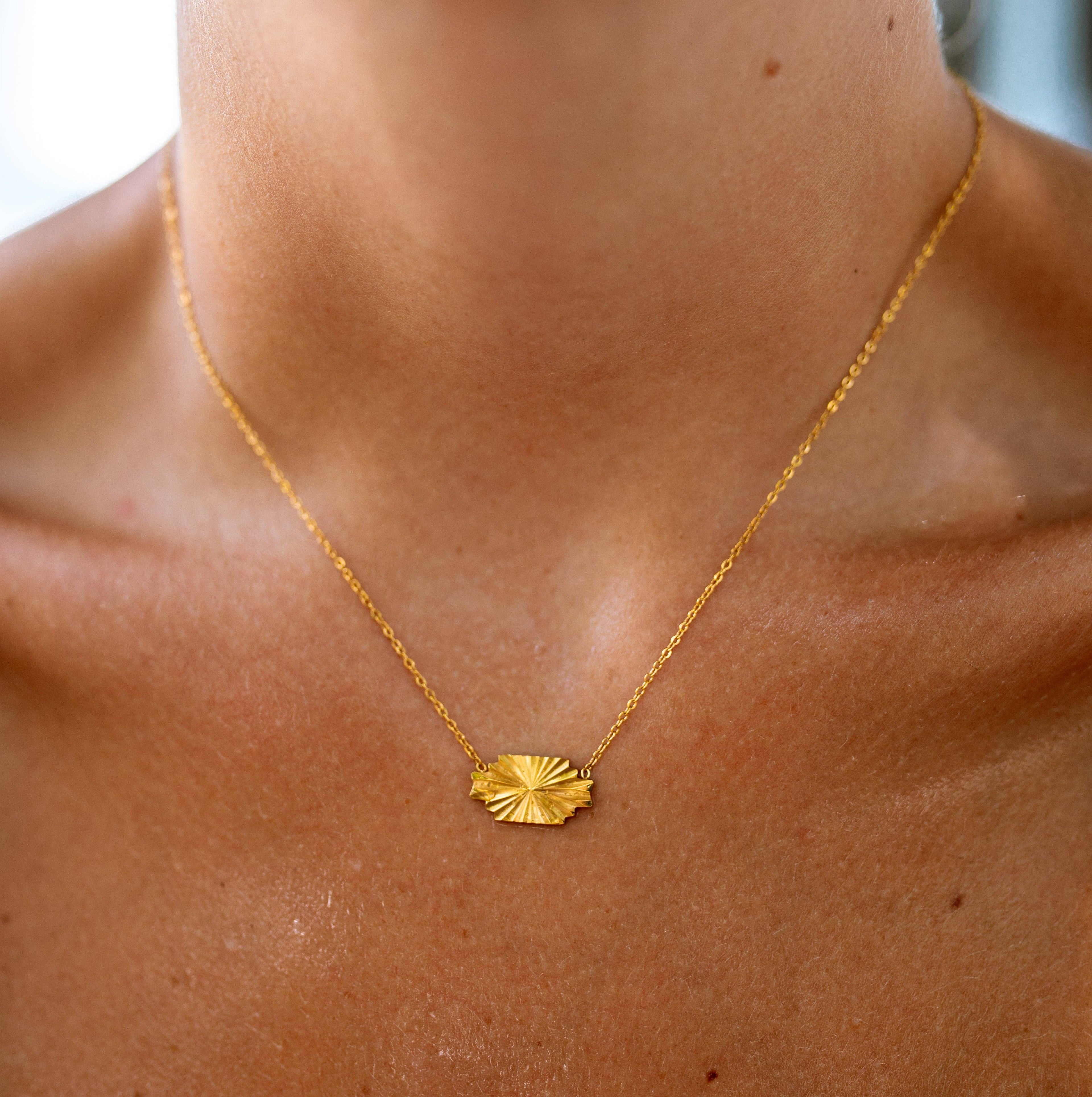Golden Hour Necklace: Gold