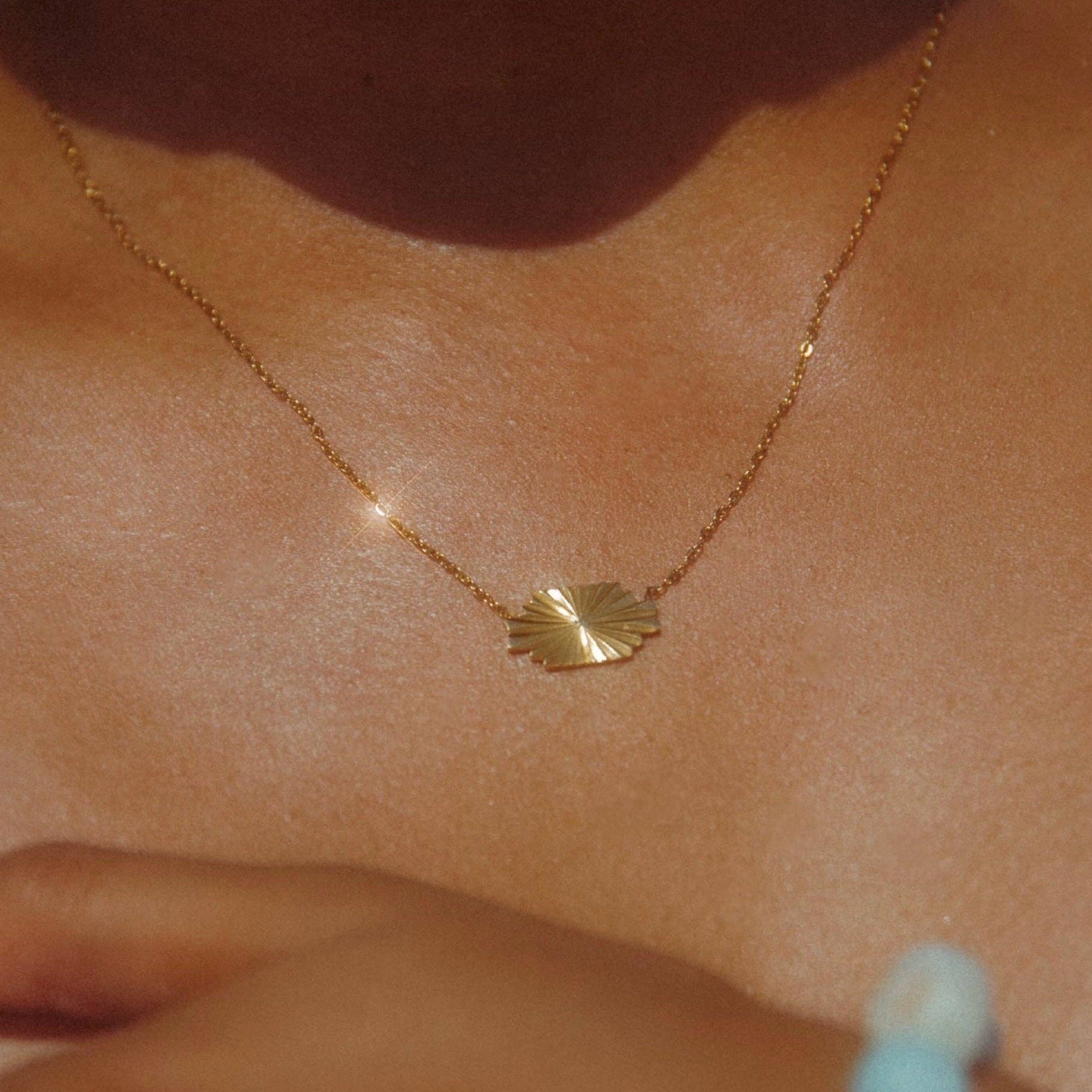 Golden Hour Necklace: Gold