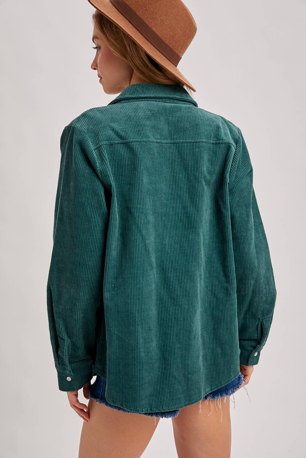 CORDUROY BUTTON DOWN SHACKET WITH POCKETS: PEACOCK