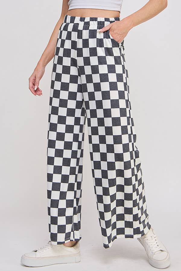 HIGH WAIST CHECKERED STRAIGHT LEG KNIT PANTS: BLACK/WHITE