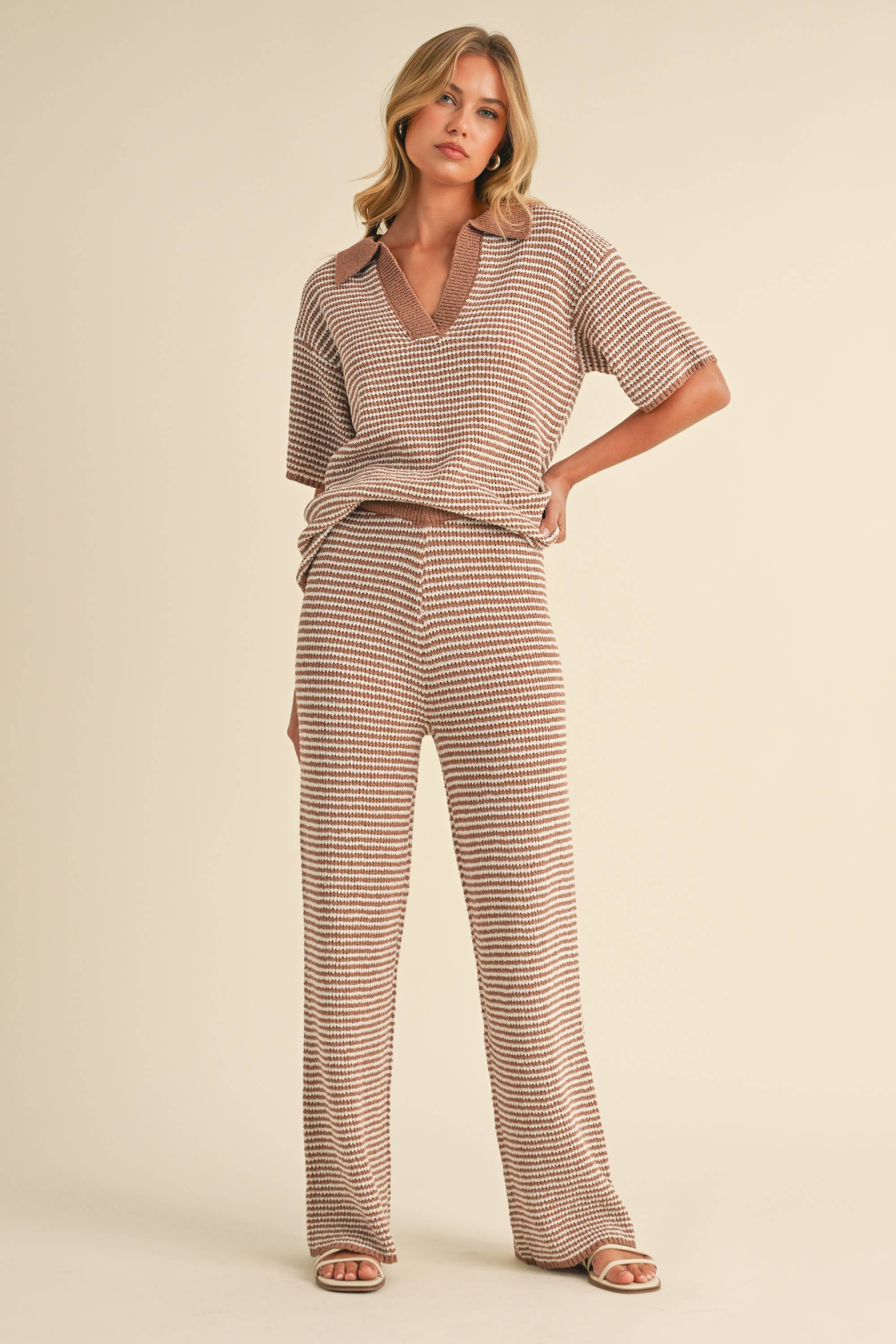 SHORT SLEEVE SWEATER TOP AND PANTS SET: MOCHA CREAM