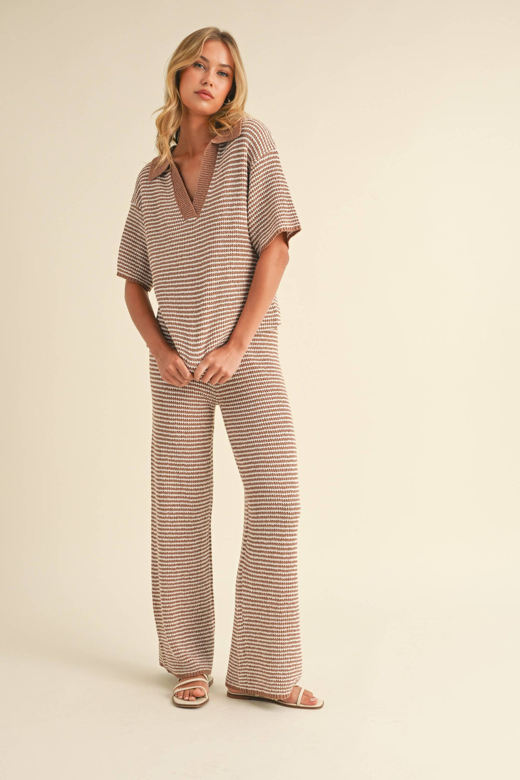 SHORT SLEEVE SWEATER TOP AND PANTS SET: MOCHA CREAM