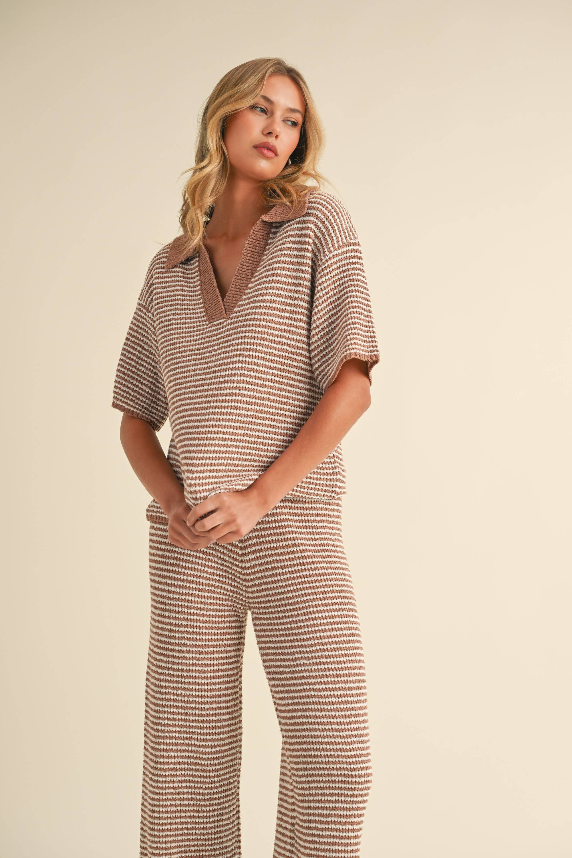 SHORT SLEEVE SWEATER TOP AND PANTS SET: MOCHA CREAM