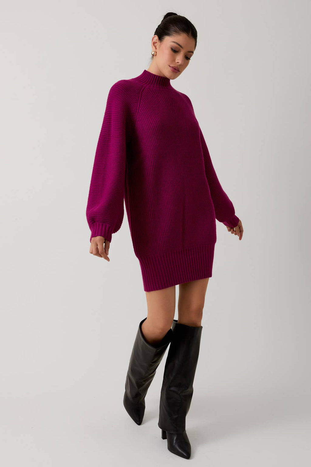 MOCK NECK COZY SWEATER DRESS: MAGENTA